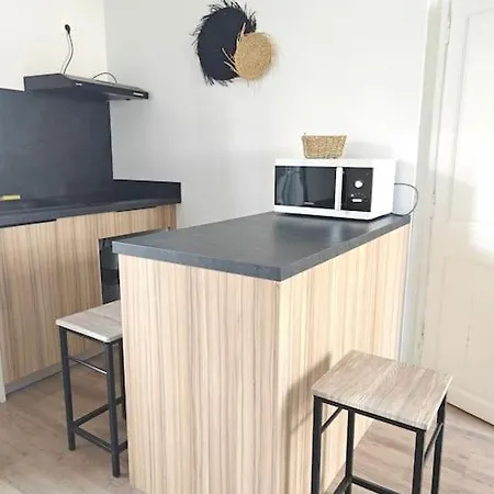 T2 A Proximite Des Commerces - 1 A 4 Pers - Langon  Exterior photo