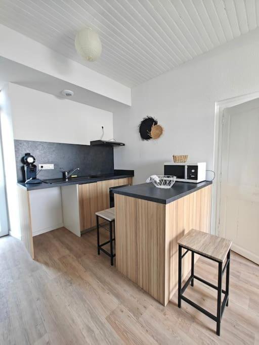 T2 A Proximite Des Commerces - 1 A 4 Pers - Langon (Gironde)